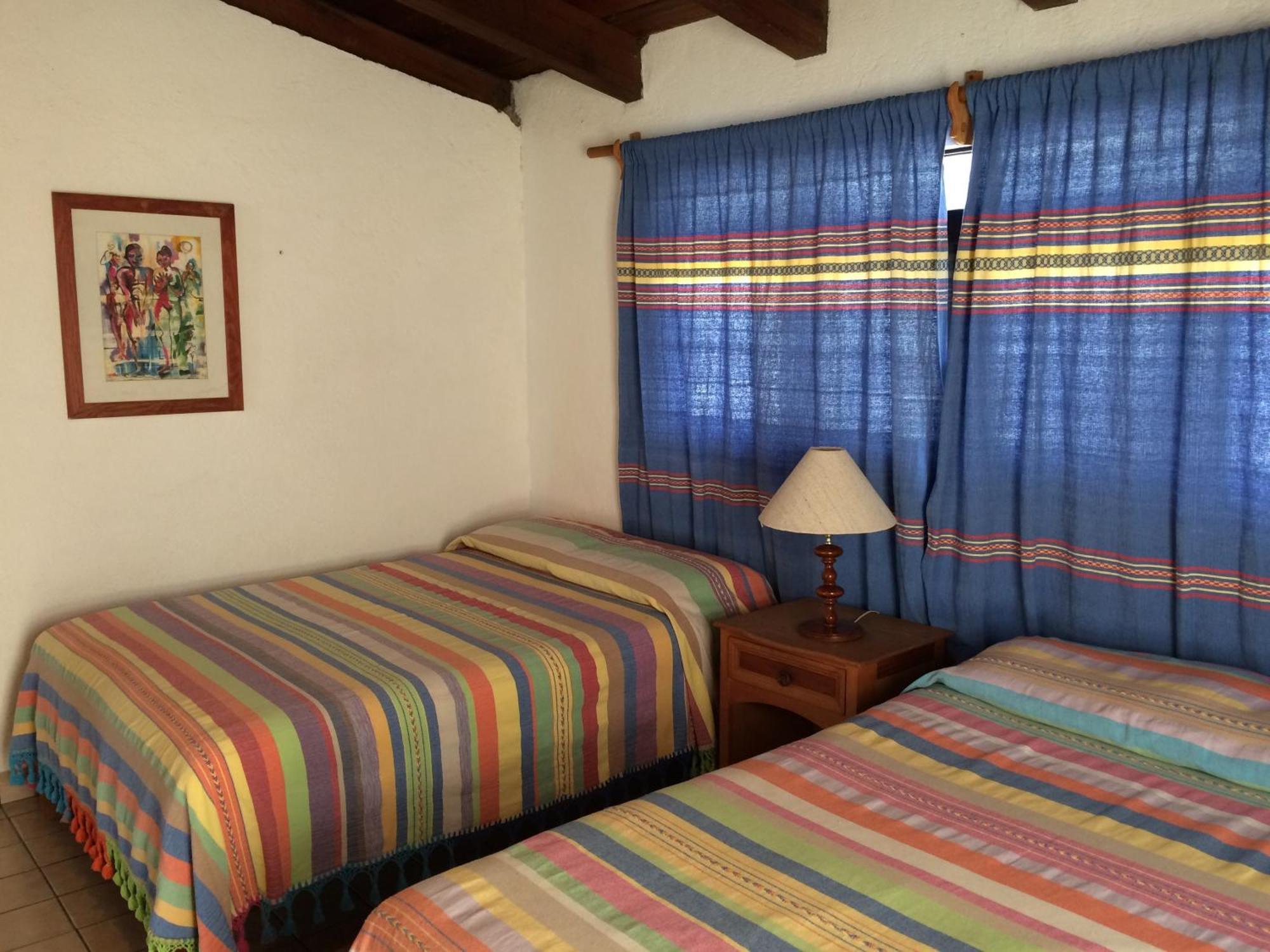 פוארטו אסקונדידו Hotel Mayflower מראה חיצוני תמונה