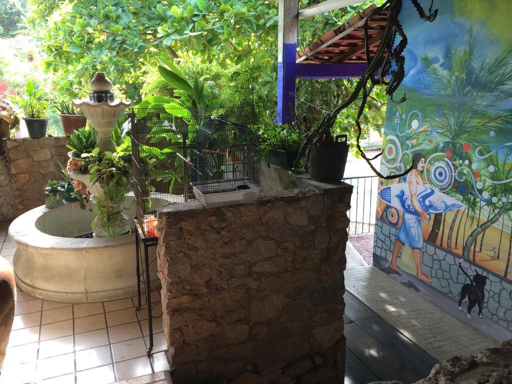 פוארטו אסקונדידו Hotel Mayflower מראה חיצוני תמונה