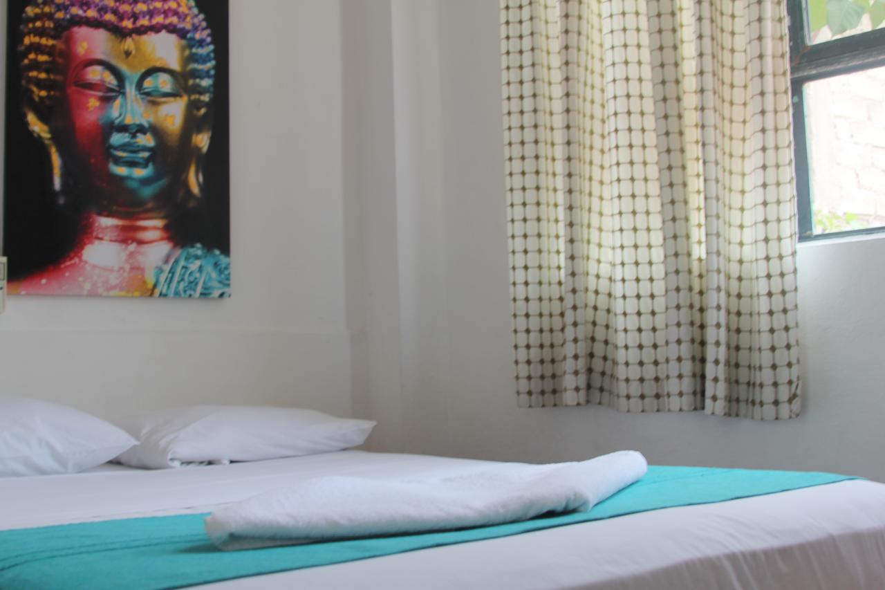 פוארטו אסקונדידו Hotel Mayflower חדר תמונה