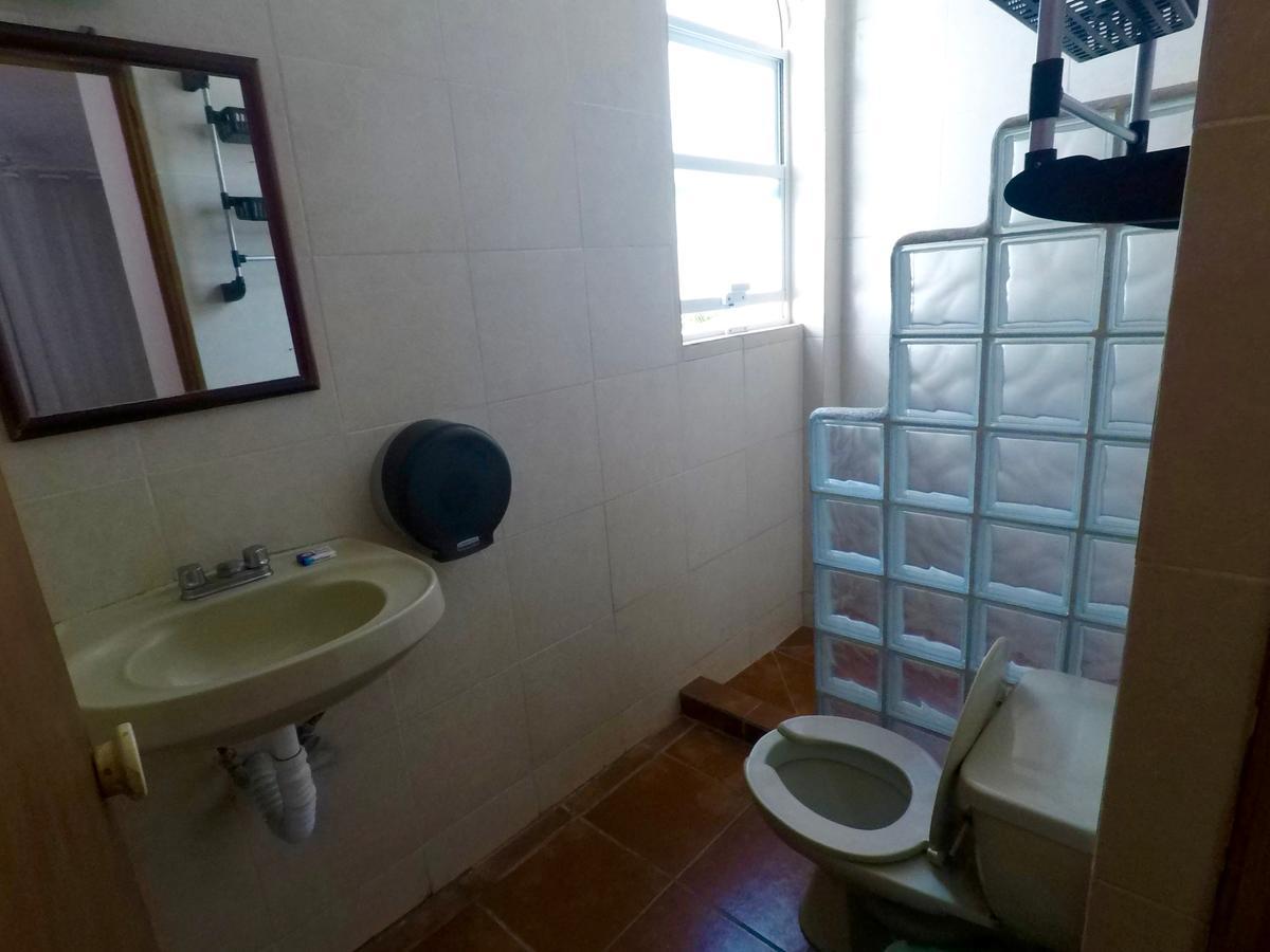 פוארטו אסקונדידו Hotel Mayflower חדר תמונה